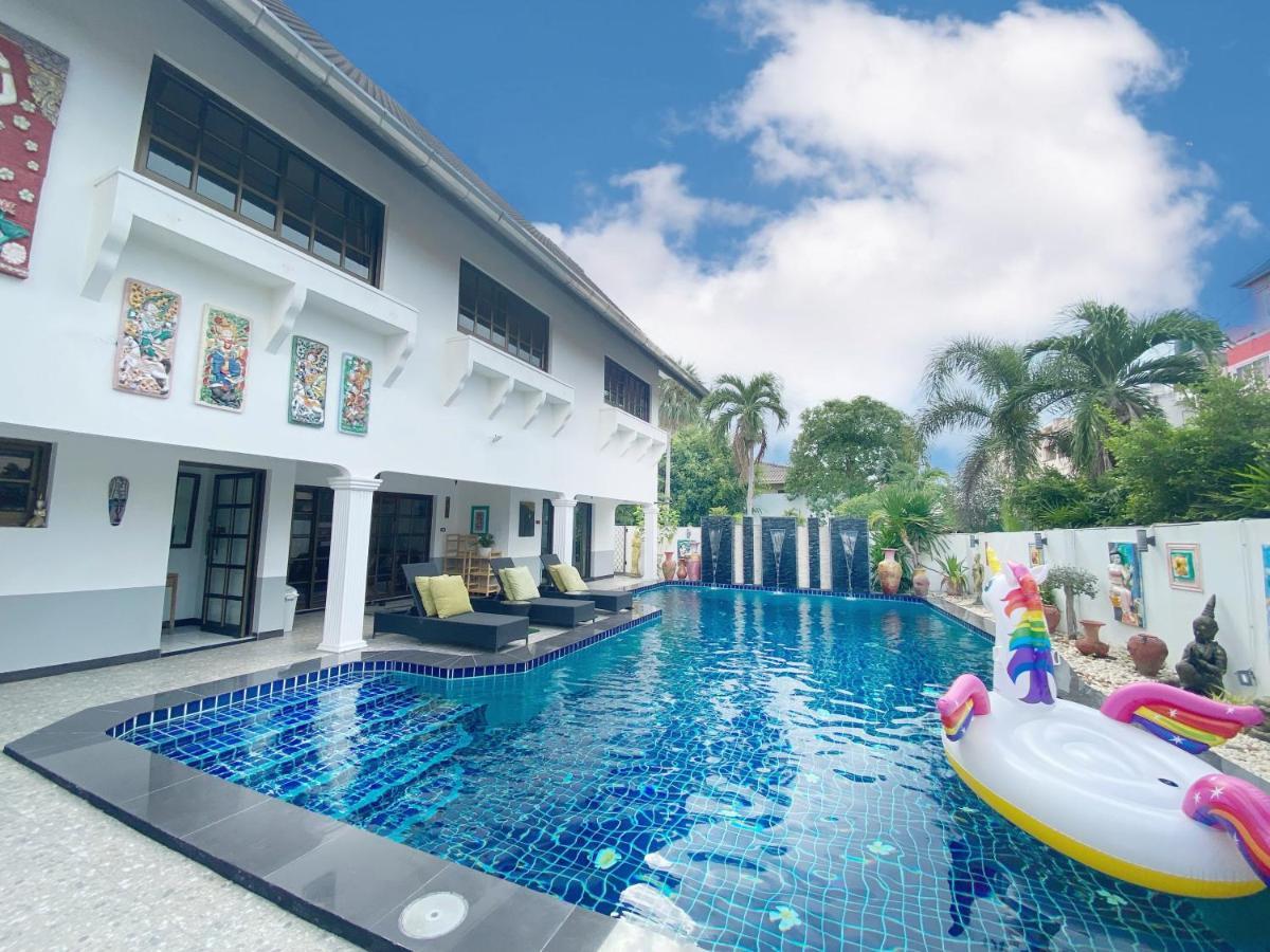Villa Wan Wan พูลวิลล่า พัทยา *