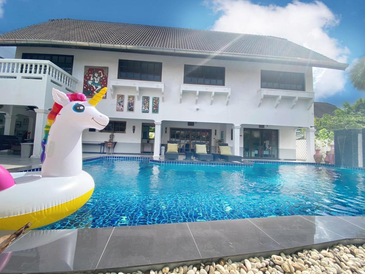 Villa Wan Wan พูลวิลล่า พัทยา *